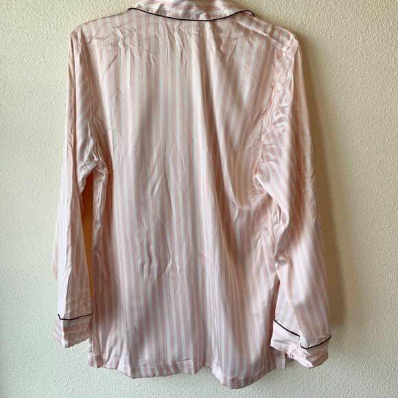 NEW! Victorias Secret Pink Striped Satin Pajama Top Size Small - Picture 4 of 6